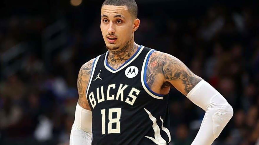 Giannis Antetokounmpo's future clouds Bucks' game at Pelicans