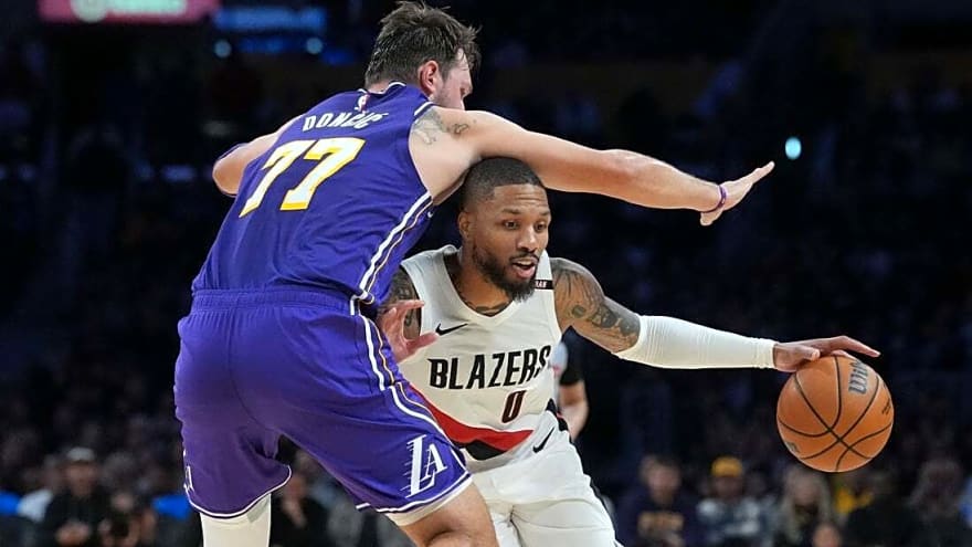 Deni Avdija, Blazers prevail in battle of unbeatens against Lakers