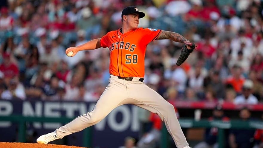 Astros edge Angels in 10 innings on run-scoring wild pitch