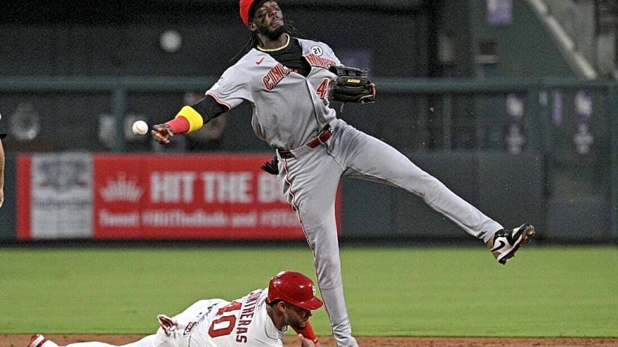 Reds outlast Cards, just 2 back of final NL wild-card spot