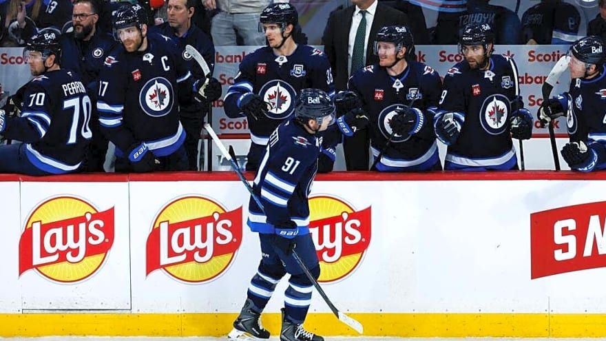 Jets need to keep stacking points vs. suddenly slumping Lightning