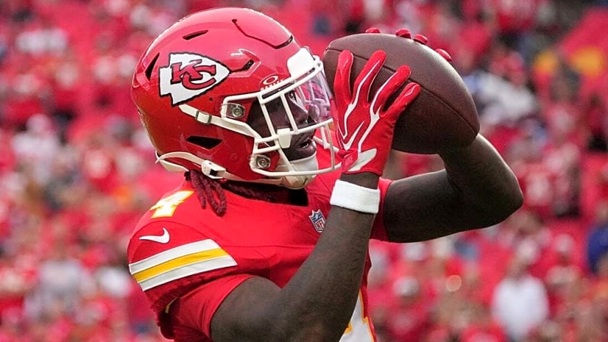 Chiefs WR Rashee Rice exits with hamstring injury