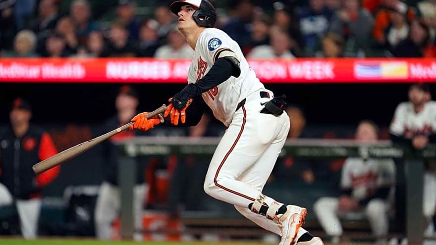 Orioles spoil Yankees pitching gem with late homer