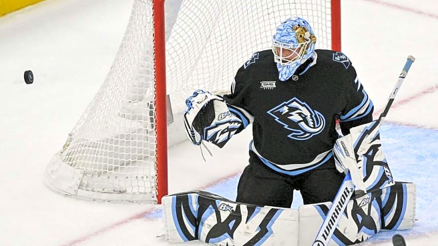 Mammoth ascending, while rival Avs try to hold down top spot