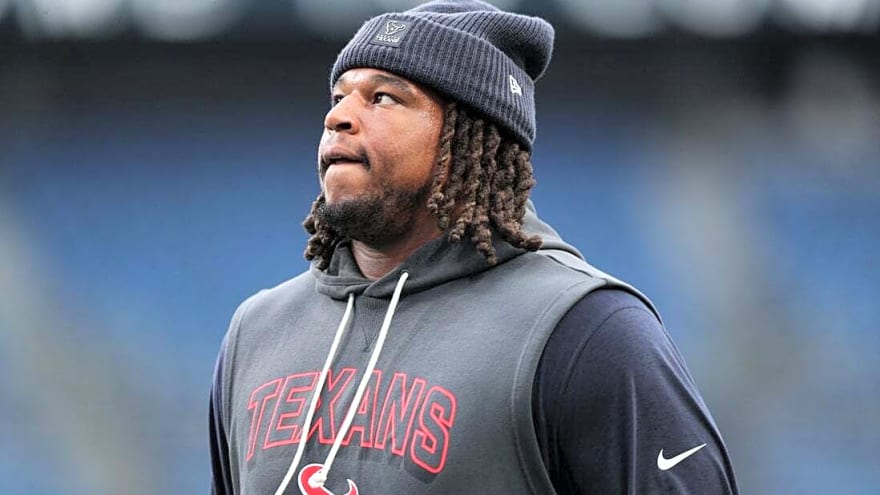 Reports: Texans DE  Tim Settle Jr. (foot) to have season-ending surgery