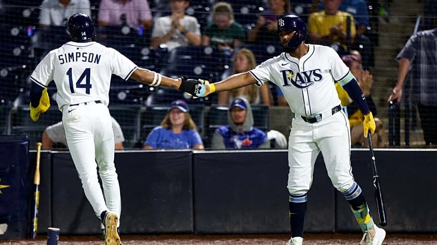 Chandler Simpson stars on defense and at plate as Rays edge Blue Jays