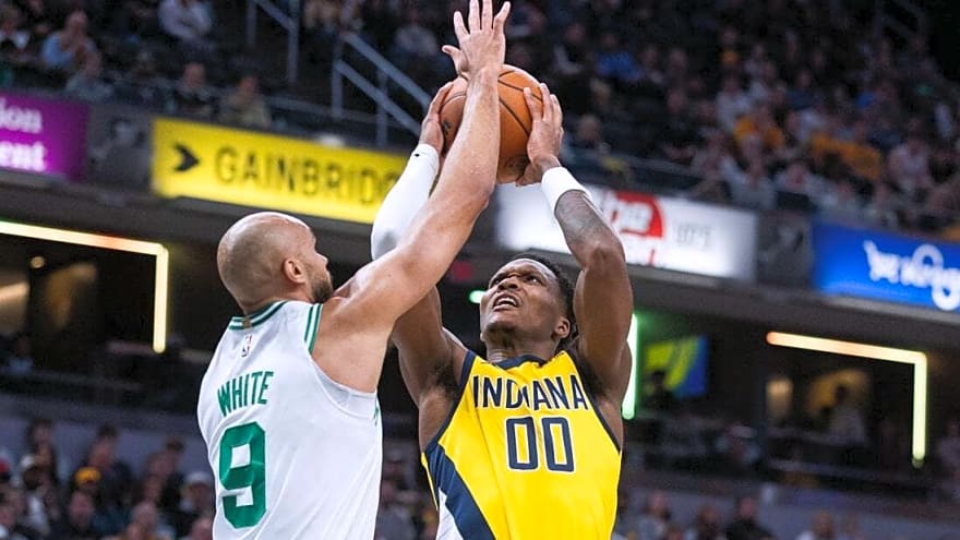 Jaylen Brown, Celtics extend hot streaks, beat Pacers again