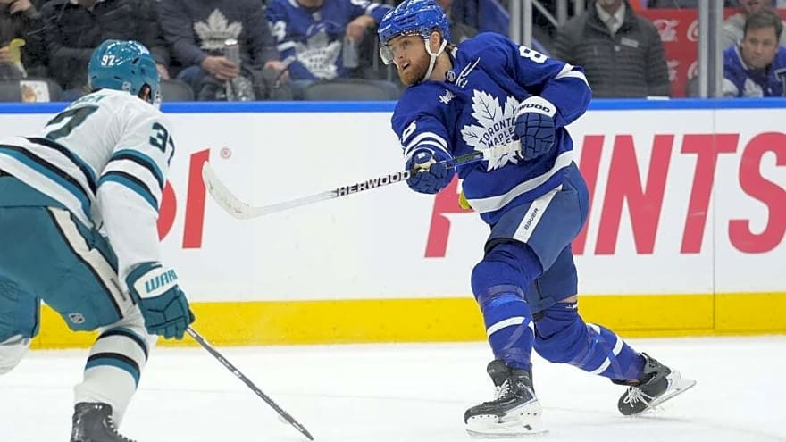 Alexander Wennberg&#39;s OT goal caps Sharks&#39; rally past Maple Leafs