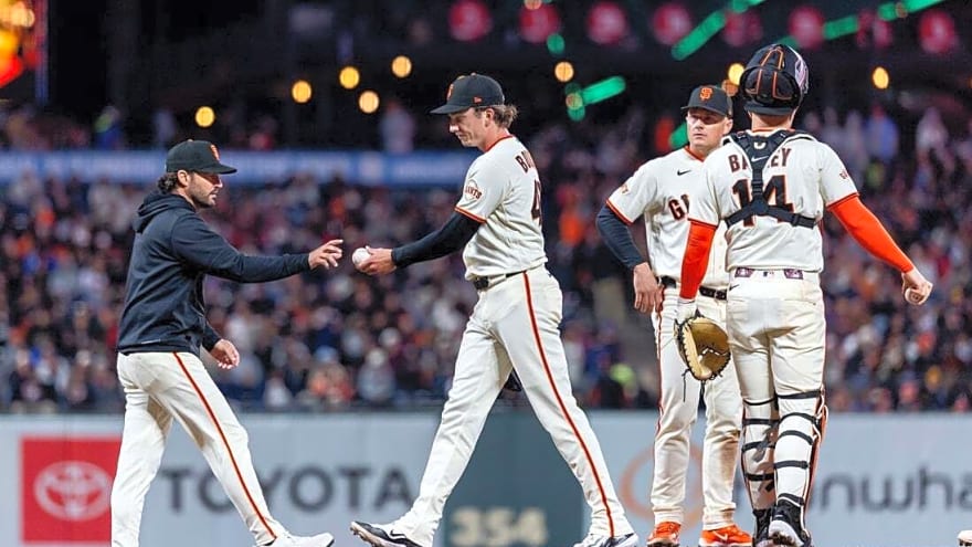 Plagued by bullpen woes, Giants hope veteran Robbie Ray can silence Phillies