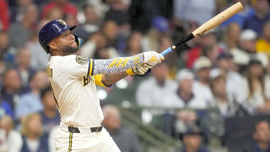 Jackson Chourio, Christian Yelich go deep as Brewers down Guardians