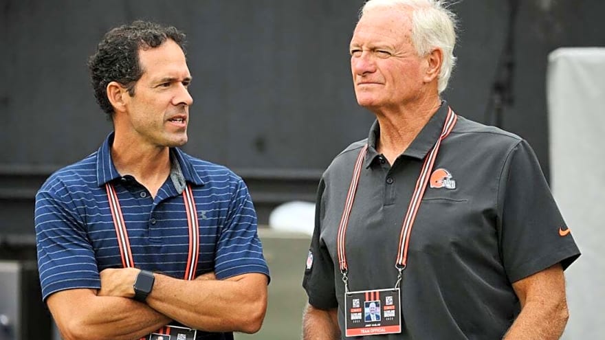 Rockies tab Paul DePodesta as president of baseball ops