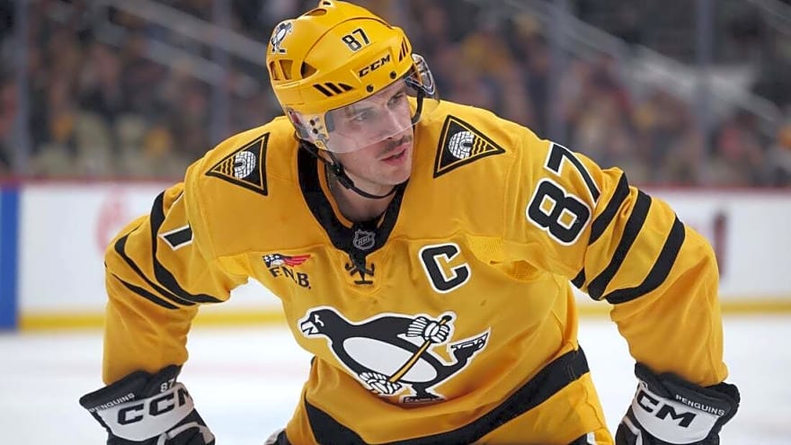 Red-hot Sidney Crosby leads Penguins into matchup with Devils