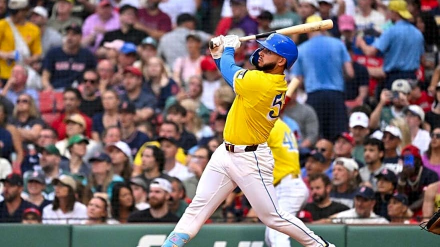 Sizzling Red Sox finding ways to win, while Rays looking for answers
