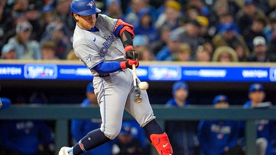 Blue Jays flying high as they continue surge against Twins
