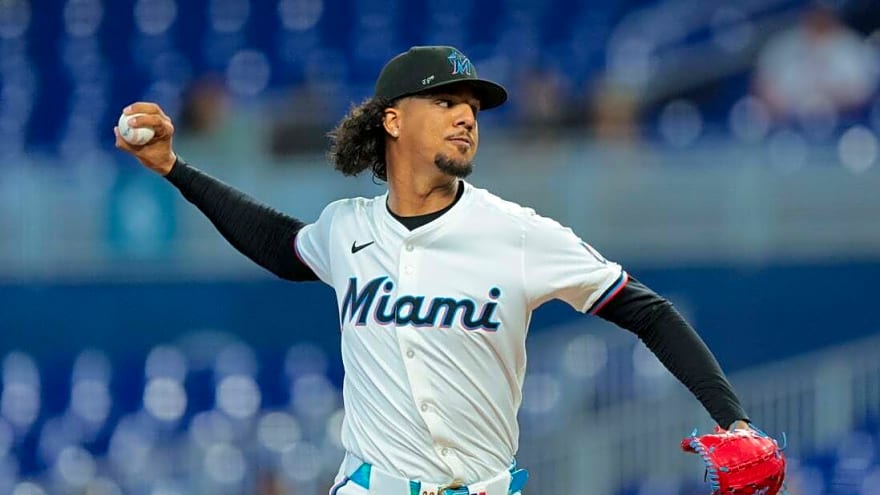 Marlins meet Reds, look to extend 10-game road win streak