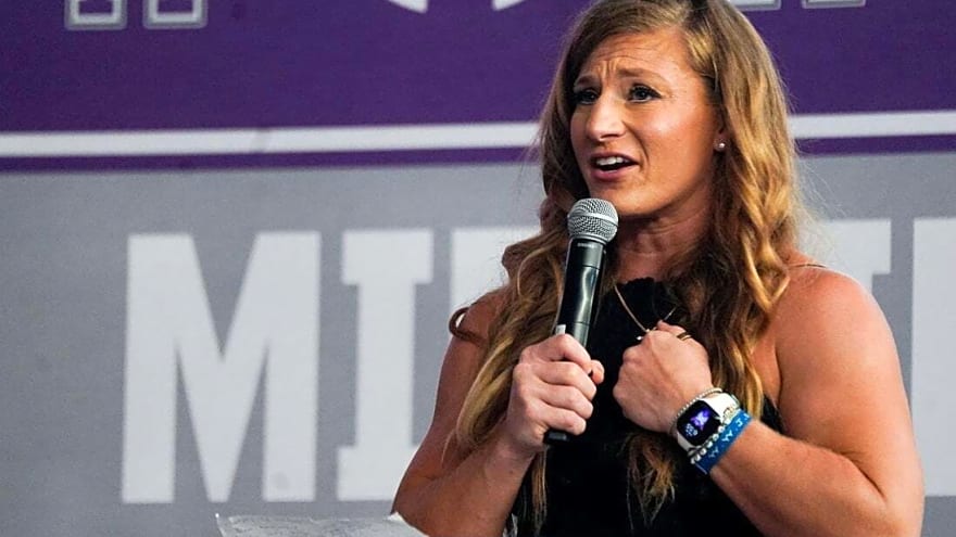 Reports: Kayla Harrison injured, out of UFC 324 co-main event