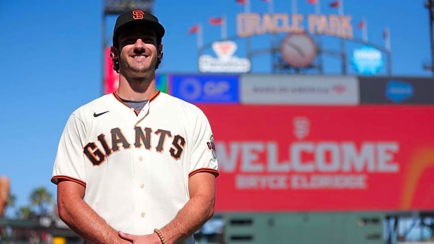 Report: Giants to call up top prospect with wild card on line