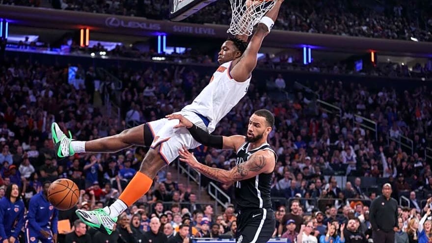 Report: Knicks&#39; OG Anunoby (hamstring) out at least two weeks