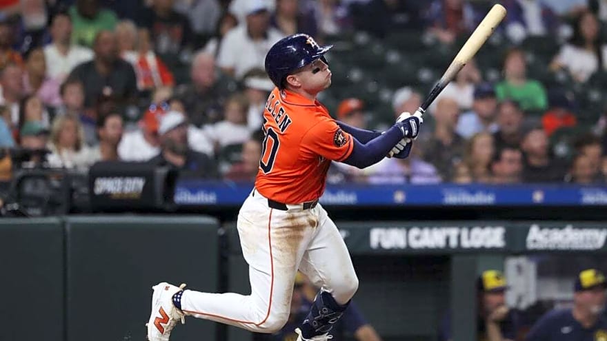 Brice Turang's sac fly in 10th lifts Brewers past Astros