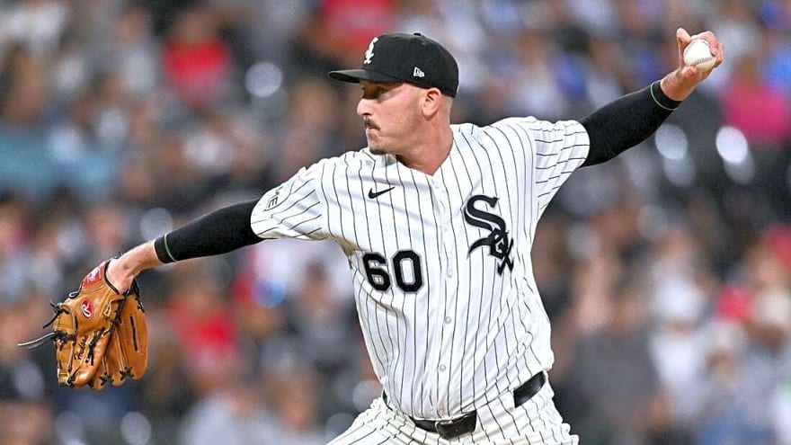 White Sox reset rotation, ask bullpen to pull out win vs. Twins