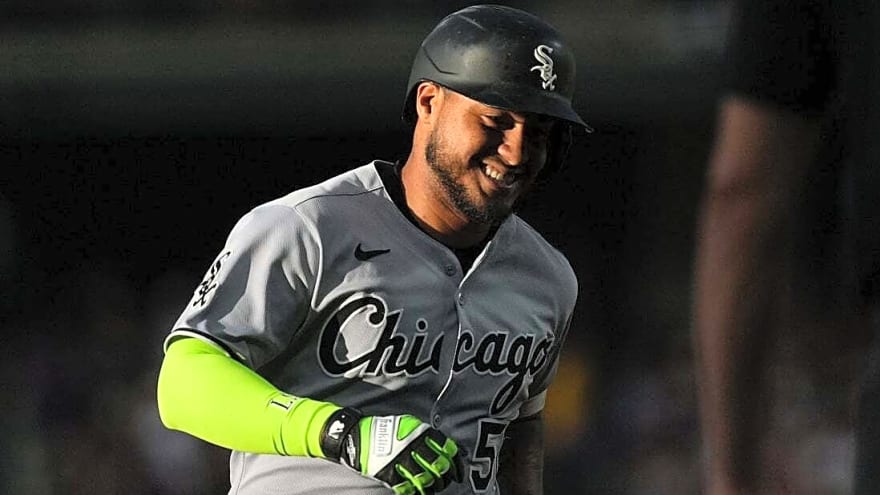 Lenyn Sosa&#39;s big night powers White Sox over Rockies
