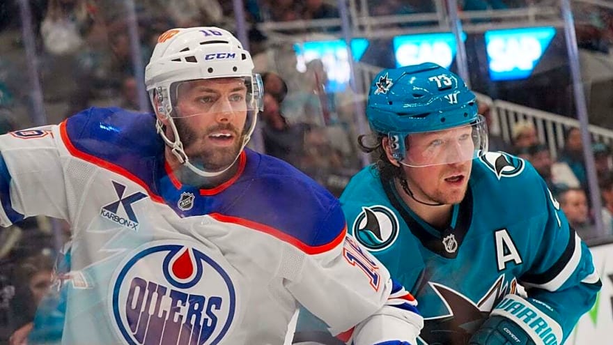 Oilers sign F Jason Dickinson to 5-year, $20M deal