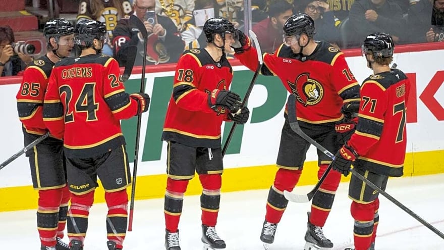 Senators&#39; thriving top line eyes more success vs. Blackhawks