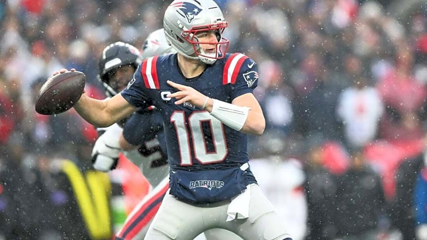 Patriots plow into Denver as Broncos build up backup QB