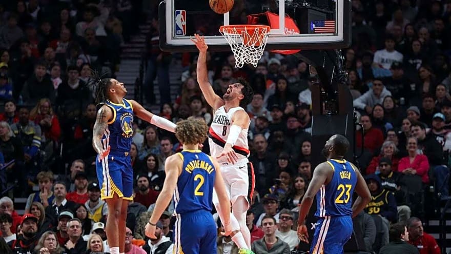 Blazers blast Warriors in first game under Tiago Splitter