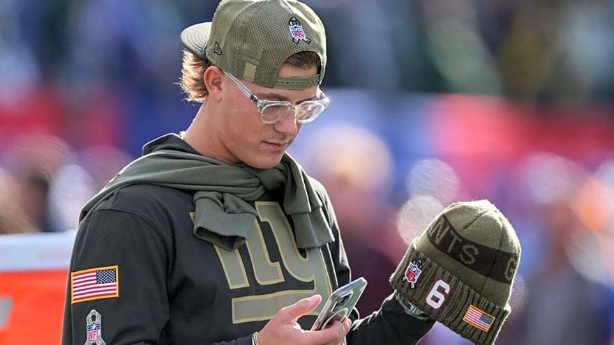 Giants rule out Jaxson Dart, QB Jameis Winston to start