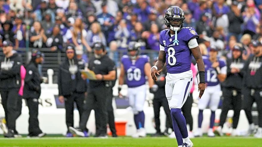 Ravens QB Lamar Jackson (ankle) questionable to return vs. Titans