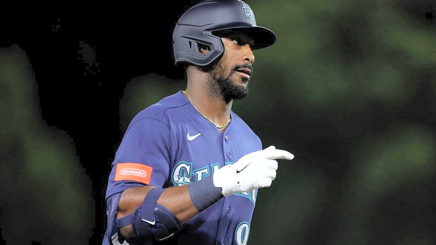 Lazaro Montes’ 9th-inning homer lifts Mariners past Rockies