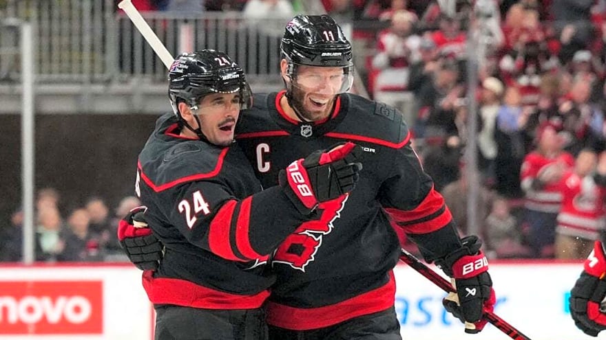 Hurricanes stay hot on home ice, nip Sabres