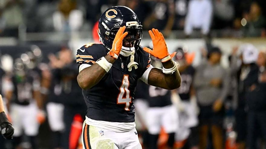 Bears RB D'Andre Swift limited, Kyle Monangai DNP again