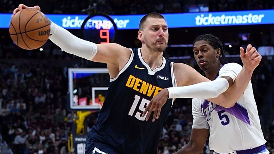 Warriors aim to take season series over peaking Nuggets