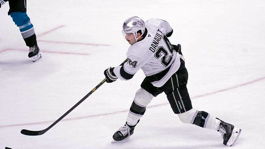 Canadiens re-acquire Phillip Danault in trade with Kings