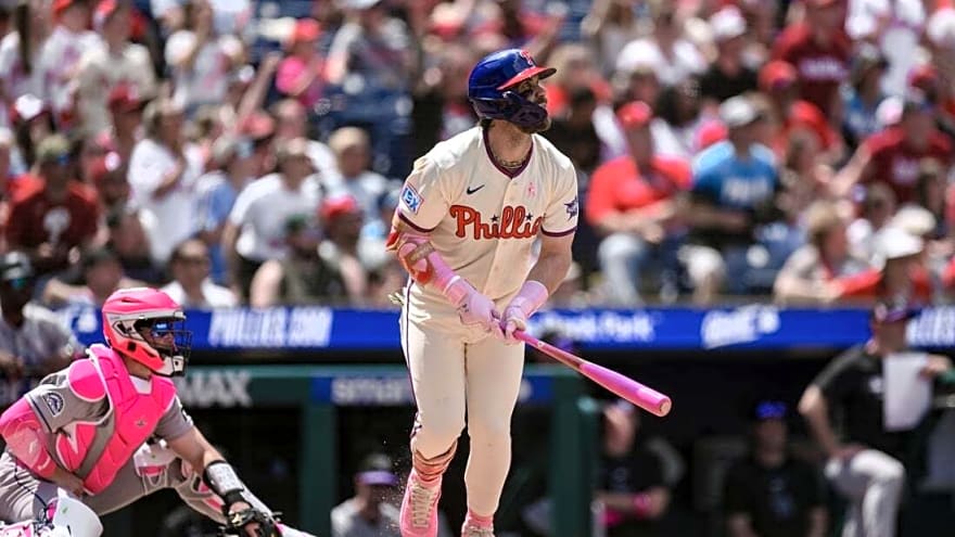 Kyle Schwarber, Bryce Harper help Phillies bash Rockies