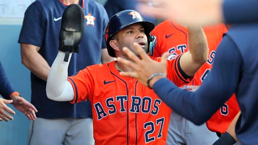 Astros sweep Dodgers behind big game from Jose Altuve