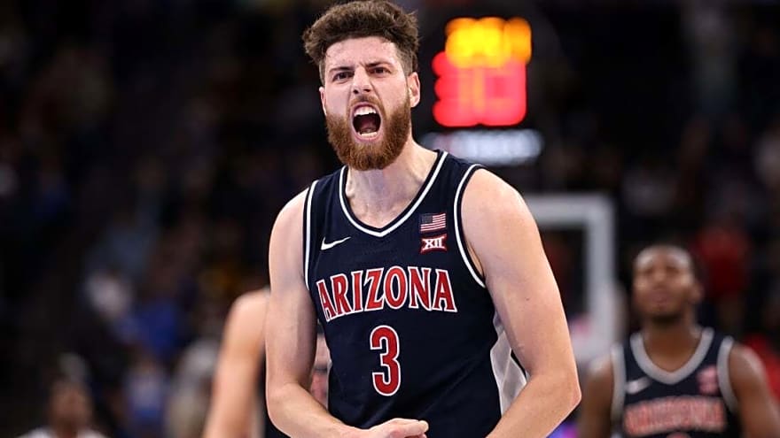 Anthony Dell'Orso, No. 5 Arizona pull out win over No. 15 UCLA