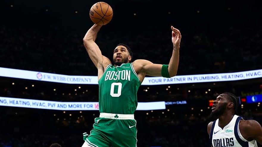 NBA roundup: Jayson Tatum thrives in return as Celtics beat Mavs