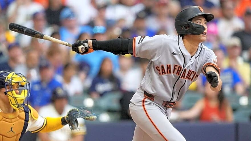 After big offensive effort, Giants look to quell Cubs' momentum