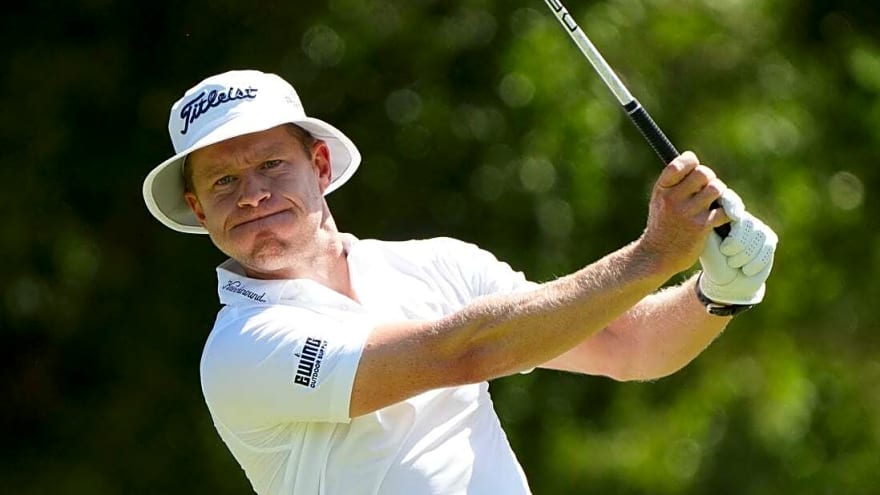 Peter Malnati (chest) WDs from Sanderson Farms