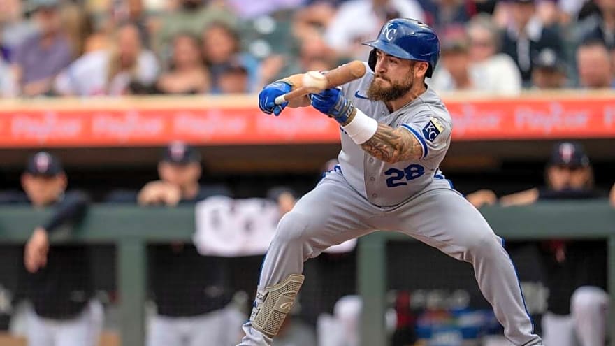 Royals CF Kyle Isbel expected to miss significant time with plantar fascia tear