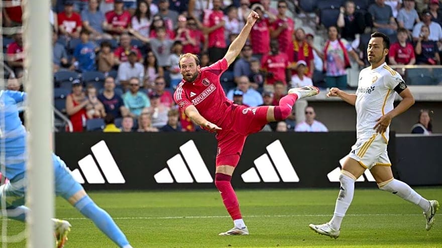 Joao Klauss posts hat trick, as St. Louis City, Galaxy draw