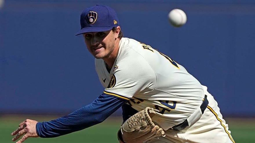 Brewers adjust rotation, recall LHP Thomas Pannone