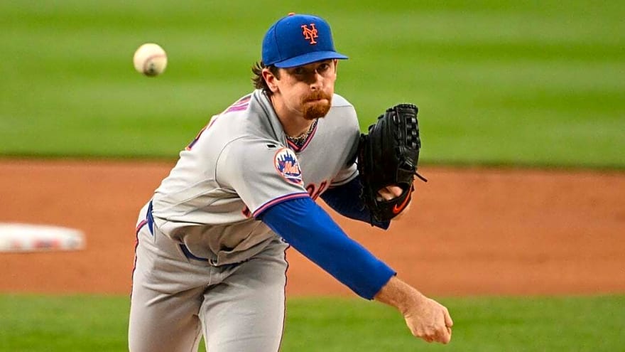 Inconsistent Mets go for sweep over struggling Marlins