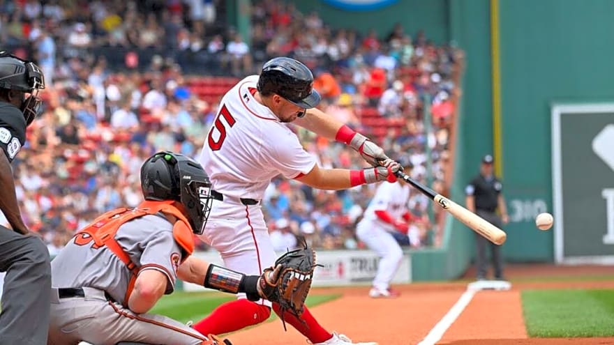 Red Sox tie club mark with 15th straight win in DH opener vs. O's