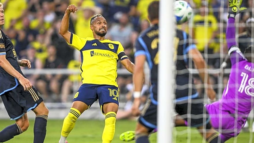Hany Mukhtar&#39;s stoppage-time PK lifts Nashville over Union