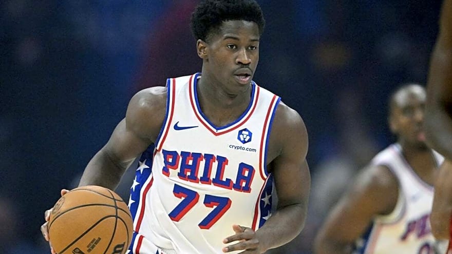 Sixers, riding regulars hard, plot to stop Raptors&#39; win streak