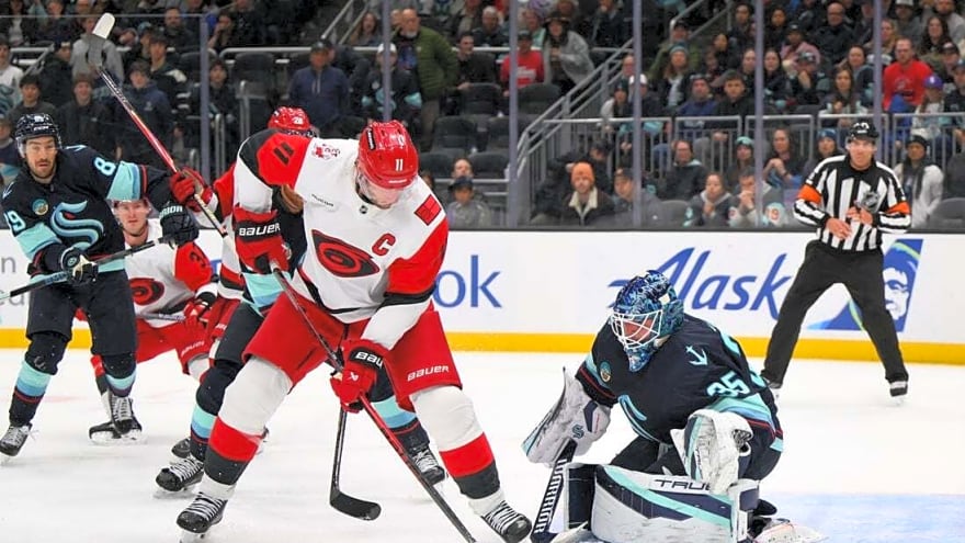 Hurricanes looks to get back on course against woeful Canucks